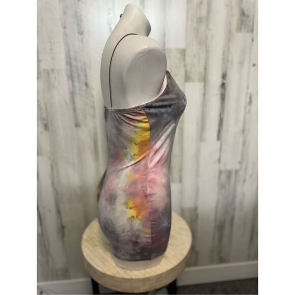 Fashion nova bodysuit - Picture 3 of 7